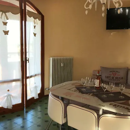 Venere Apartment *